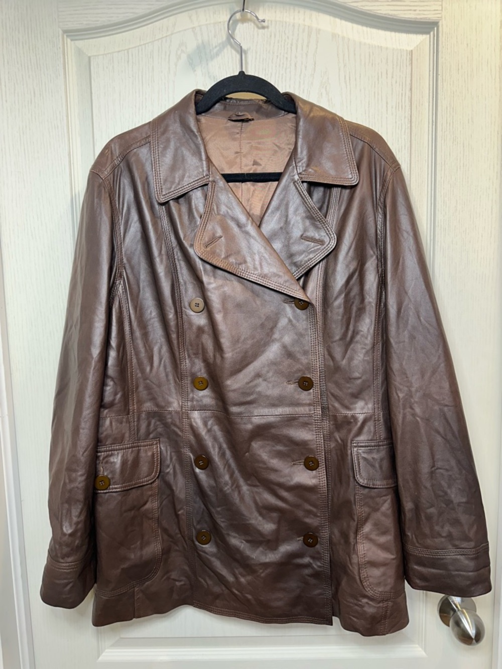 Women's Lightweight Brown Leather Double-Breasted Trench